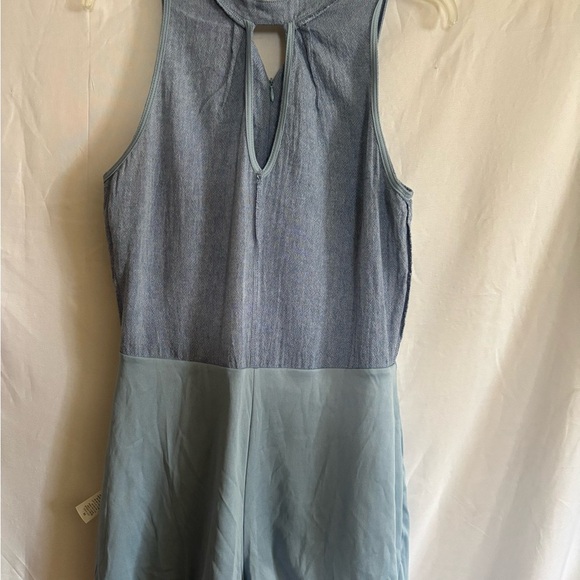 EVERLY - Picture 5 of 9